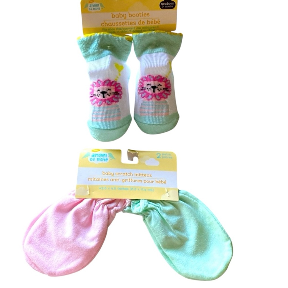 NEW Baby Booties & Scratch Mittens